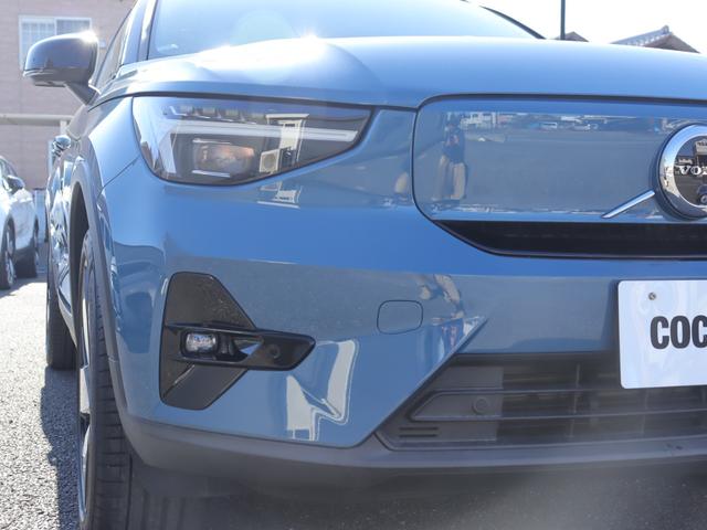 XC40リチャージ リチャージ アルティメットシングルモーター ワンオーナー harman/kardonプレミアムオーディオ パノラマガラスサンルーフ Googleインフォテインメントシステム ステアリングヒーター シートヒーター 前後ドライブレコーダー 禁煙車(47枚目)