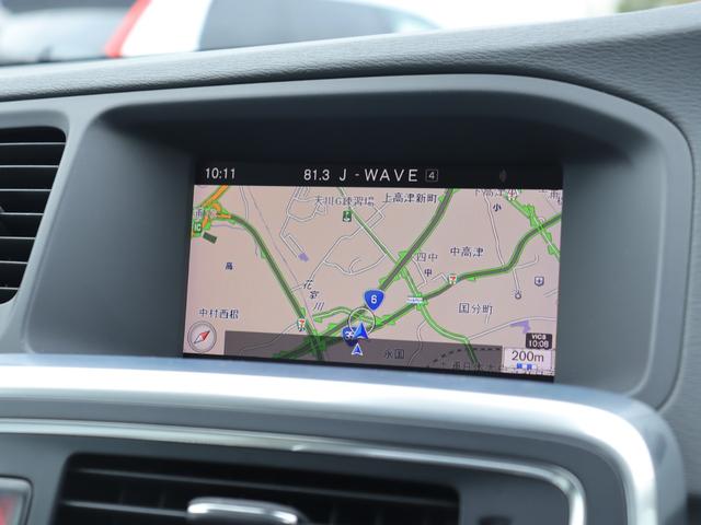 Ｖ６０ Ｄ４　クラシック　本革シート　シートヒーター　パワーシート　アーバンウッドパネル　チルトアップ機構付サンルーフ　ナビゲーション　リアビューカメラ　１８インチアルミホイール　ドライブレコーダー　キーレスドライブ　禁煙（19枚目）