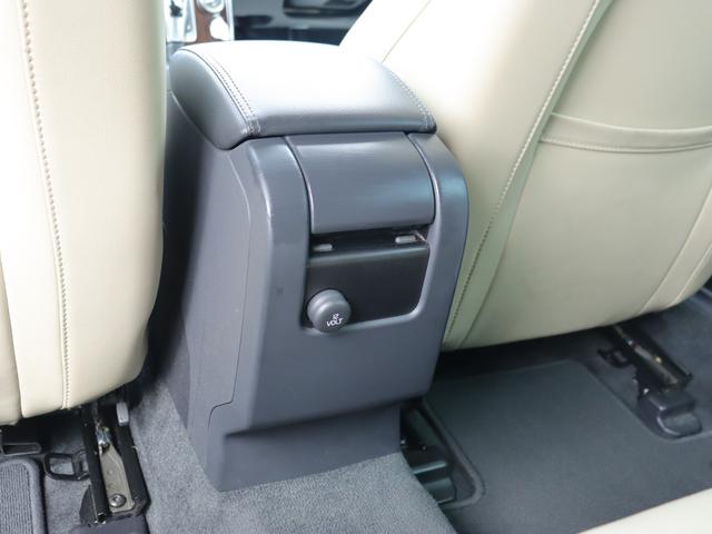 Ｖ６０ Ｄ４　クラシック　本革シート　シートヒーター　パワーシート　アーバンウッドパネル　チルトアップ機構付サンルーフ　ナビゲーション　リアビューカメラ　１８インチアルミホイール　ドライブレコーダー　キーレスドライブ　禁煙（36枚目）