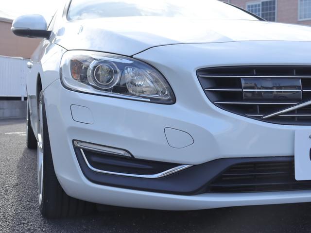 Ｖ６０ Ｄ４　クラシック　本革シート　シートヒーター　パワーシート　アーバンウッドパネル　チルトアップ機構付サンルーフ　ナビゲーション　リアビューカメラ　１８インチアルミホイール　ドライブレコーダー　キーレスドライブ　禁煙（40枚目）