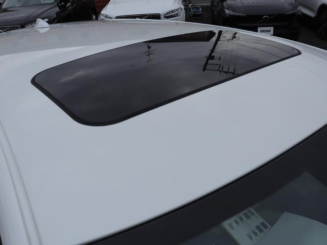 Ｖ６０ Ｄ４　クラシック　本革シート　シートヒーター　パワーシート　アーバンウッドパネル　チルトアップ機構付サンルーフ　ナビゲーション　リアビューカメラ　１８インチアルミホイール　ドライブレコーダー　キーレスドライブ　禁煙（42枚目）