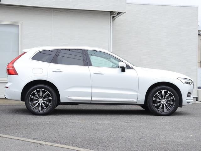 XC60 T5 AWD インスクリプション ワンオーナー エアサスペンション Bowers&Wilkinsプレミアムオーディオ パノラマガラスサンルーフ パーフォレーテッドファインナッパレザー シートヒーター シートベンチレーション 禁煙車(7枚目)