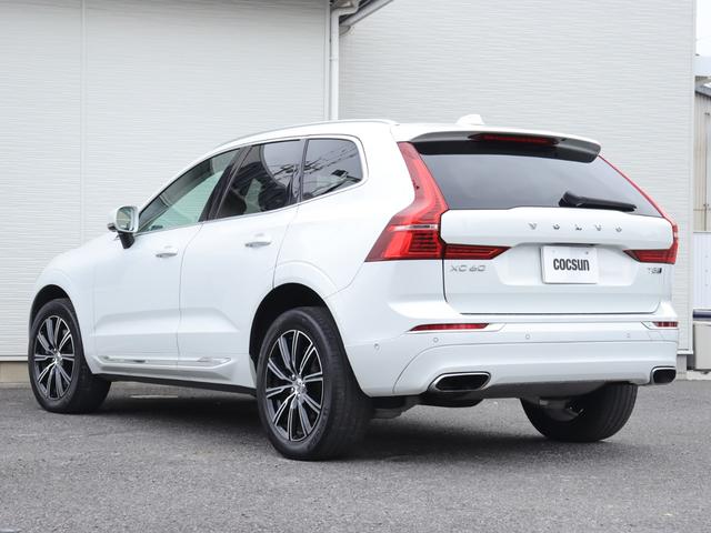 XC60 T5 AWD インスクリプション ワンオーナー エアサスペンション Bowers&Wilkinsプレミアムオーディオ パノラマガラスサンルーフ パーフォレーテッドファインナッパレザー シートヒーター シートベンチレーション 禁煙車(10枚目)