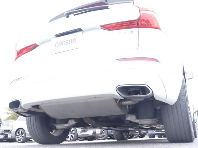 XC60 T5 AWD インスクリプション ワンオーナー エアサスペンション Bowers&Wilkinsプレミアムオーディオ パノラマガラスサンルーフ パーフォレーテッドファインナッパレザー シートヒーター シートベンチレーション 禁煙車(42枚目)