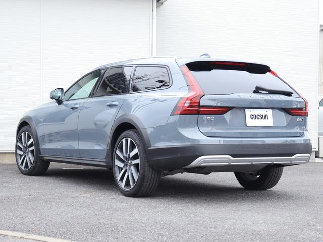 当社は、ボルボ・カー・ジャパン認定の『ボルボサービスパートナープログラム』加盟店として、ボルボ純正部品を使用した信頼性の高いサービスを提供しております。※当社推奨社外部品も使用しています。