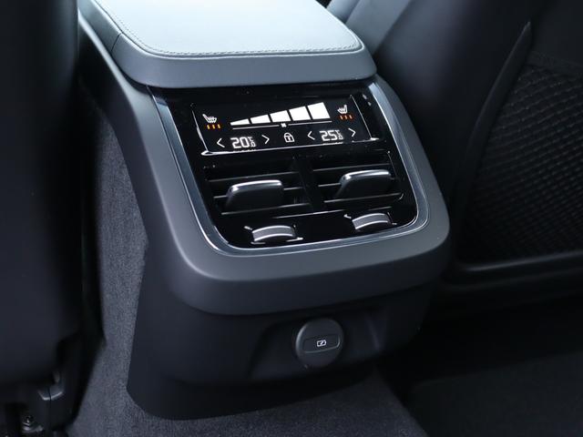 【ご納車後６ヶ月の無料点検】納車から半年経過した時点で再度お車の消耗具合を点検する事によって、不具合箇所の早期発見や今後のメンテナンスに関しての適切な助言をさせて頂く事が可能です。