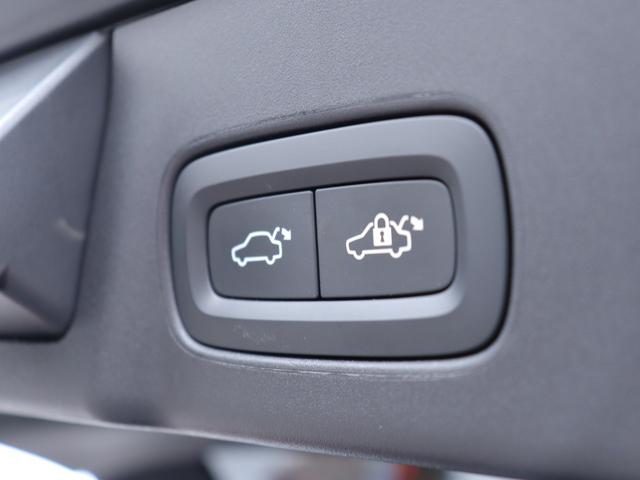 納車前整備費用は車両本体価格に含まれており、別途ご請求することはございませんのでご安心下さい。