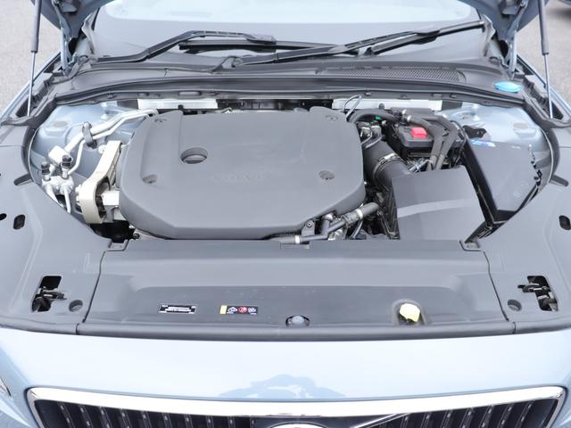 【ＬＡＧＯＭ　ｗｉｔｈ　ＶＯＬＶＯ　ボルボのある、ちょうどいい暮らし。】ＬＡＧＯＭ（ラーゴム）とは、「自分にとって、多すぎず、少なすぎず、ちょうどいいバランス」という意味があるスウェーデンの言葉です。