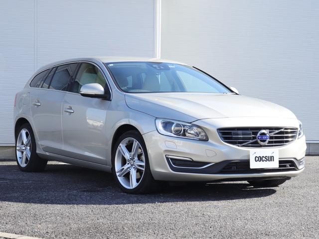 Ｖ６０ Ｔ５　ＳＥ　ワンオーナー　１８インチアルミホイール　ソフトベージュ本革シート　シートヒーター　ナビゲーション　リアビューカメラ　アイドリングストップ　前後ドライブレコーダー　ＥＴＣ　ＡＣＣ　ＢＬＩＳ　禁煙車（6枚目）