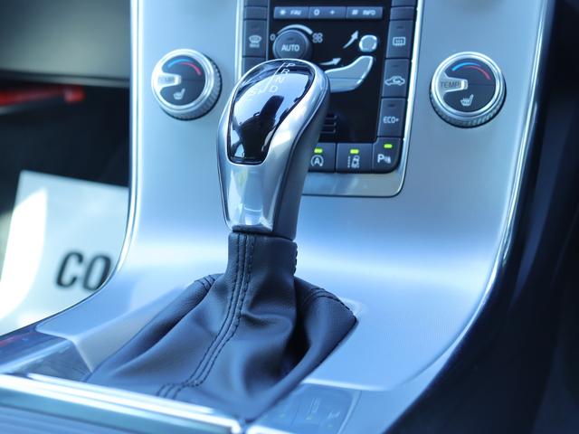 Ｖ６０ Ｔ５　ＳＥ　ワンオーナー　１８インチアルミホイール　ソフトベージュ本革シート　シートヒーター　ナビゲーション　リアビューカメラ　アイドリングストップ　前後ドライブレコーダー　ＥＴＣ　ＡＣＣ　ＢＬＩＳ　禁煙車（26枚目）