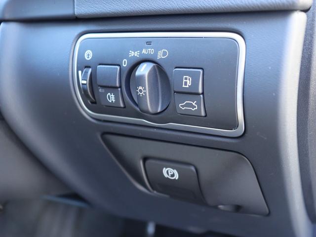 Ｖ６０ Ｔ５　ＳＥ　ワンオーナー　１８インチアルミホイール　ソフトベージュ本革シート　シートヒーター　ナビゲーション　リアビューカメラ　アイドリングストップ　前後ドライブレコーダー　ＥＴＣ　ＡＣＣ　ＢＬＩＳ　禁煙車（27枚目）