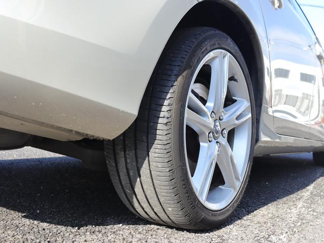 Ｖ６０ Ｔ５　ＳＥ　ワンオーナー　１８インチアルミホイール　ソフトベージュ本革シート　シートヒーター　ナビゲーション　リアビューカメラ　アイドリングストップ　前後ドライブレコーダー　ＥＴＣ　ＡＣＣ　ＢＬＩＳ　禁煙車（46枚目）