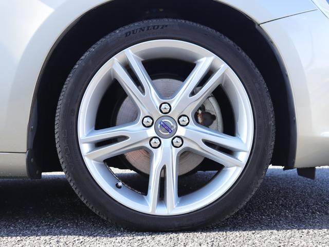 Ｖ６０ Ｔ５　ＳＥ　ワンオーナー　１８インチアルミホイール　ソフトベージュ本革シート　シートヒーター　ナビゲーション　リアビューカメラ　アイドリングストップ　前後ドライブレコーダー　ＥＴＣ　ＡＣＣ　ＢＬＩＳ　禁煙車（47枚目）