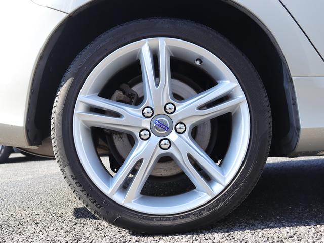 Ｖ６０ Ｔ５　ＳＥ　ワンオーナー　１８インチアルミホイール　ソフトベージュ本革シート　シートヒーター　ナビゲーション　リアビューカメラ　アイドリングストップ　前後ドライブレコーダー　ＥＴＣ　ＡＣＣ　ＢＬＩＳ　禁煙車（48枚目）