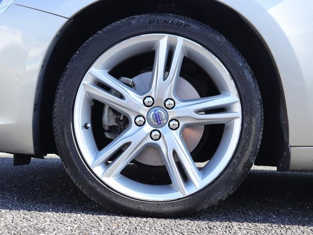 Ｖ６０ Ｔ５　ＳＥ　ワンオーナー　１８インチアルミホイール　ソフトベージュ本革シート　シートヒーター　ナビゲーション　リアビューカメラ　アイドリングストップ　前後ドライブレコーダー　ＥＴＣ　ＡＣＣ　ＢＬＩＳ　禁煙車（50枚目）