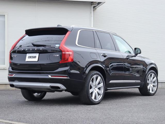 ＸＣ９０ Ｔ８　ツインエンジン　ＡＷＤ　インスクリプション　ワンオーナー　エアサスペンション　Ｂｏｗｅｒｓ＆Ｗｉｌｋｉｎｓプレミアムオーディオ　パノラマガラスサンルーフ　ポールスターエンジニアードソフトウェア　オレフォスクリスタルシフトノブ　禁煙車（8枚目）