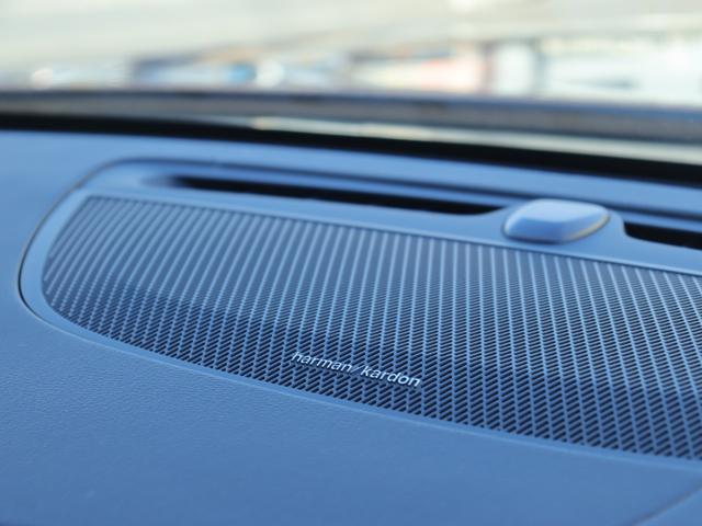 Ｖ６０ クロスカントリー　Ｔ５　ＡＷＤ　プロ　パノラマガラスサンルーフ　ｈａｒｍａｎ／ｋａｒｄｏｎプレミアムオーディオ　パーフォレーテッドファインナッパレザー　マッサージ機能　シートヒーター　シートベンチレーション　ステアリングヒーター　禁煙車（18枚目）