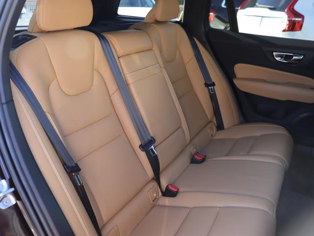 Ｖ６０ クロスカントリー　Ｔ５　ＡＷＤ　プロ　パノラマガラスサンルーフ　ｈａｒｍａｎ／ｋａｒｄｏｎプレミアムオーディオ　パーフォレーテッドファインナッパレザー　マッサージ機能　シートヒーター　シートベンチレーション　ステアリングヒーター　禁煙車（36枚目）