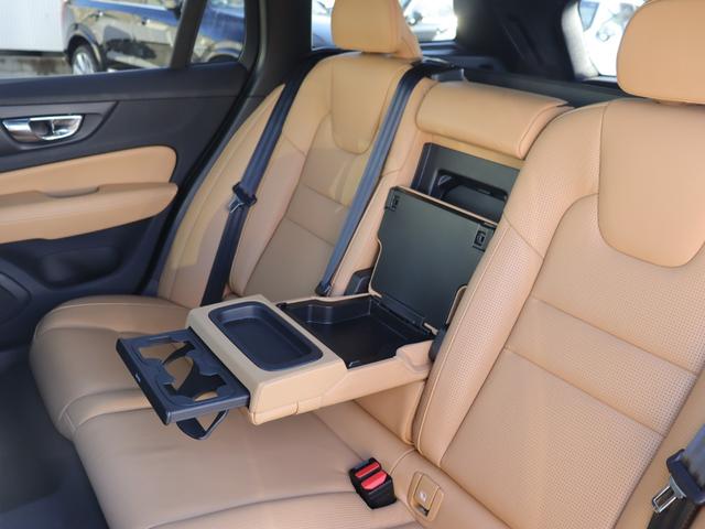 Ｖ６０ クロスカントリー　Ｔ５　ＡＷＤ　プロ　パノラマガラスサンルーフ　ｈａｒｍａｎ／ｋａｒｄｏｎプレミアムオーディオ　パーフォレーテッドファインナッパレザー　マッサージ機能　シートヒーター　シートベンチレーション　ステアリングヒーター　禁煙車（37枚目）