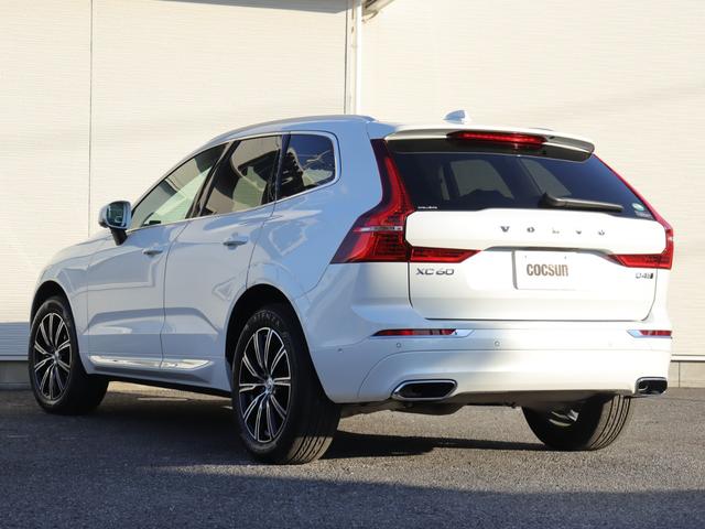 ＸＣ６０ Ｄ４　ＡＷＤ　インスクリプション　ｈａｒｍａｎ／ｋａｒｄｏｎプレミアムオーディオ　パーフォレーテッドファインナッパレザー　マッサージ機能　シートヒーター　シートベンチレーション　ステアリングヒーター　リアシートヒーター／エアコン　禁煙（10枚目）