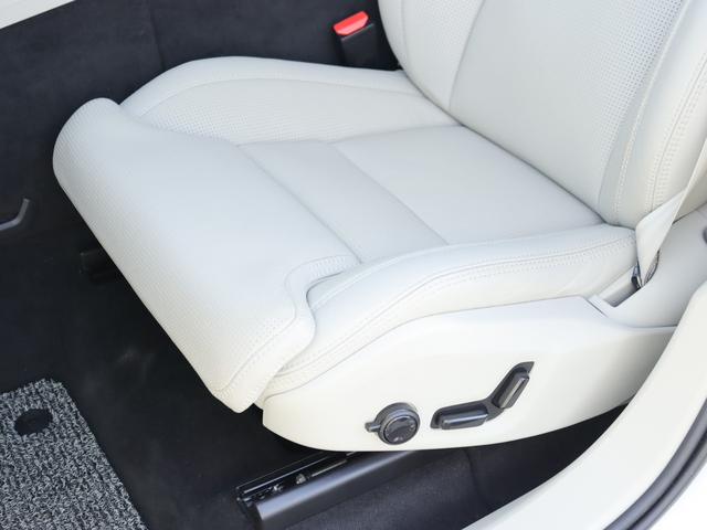 ＸＣ６０ Ｄ４　ＡＷＤ　インスクリプション　ｈａｒｍａｎ／ｋａｒｄｏｎプレミアムオーディオ　パーフォレーテッドファインナッパレザー　マッサージ機能　シートヒーター　シートベンチレーション　ステアリングヒーター　リアシートヒーター／エアコン　禁煙（37枚目）