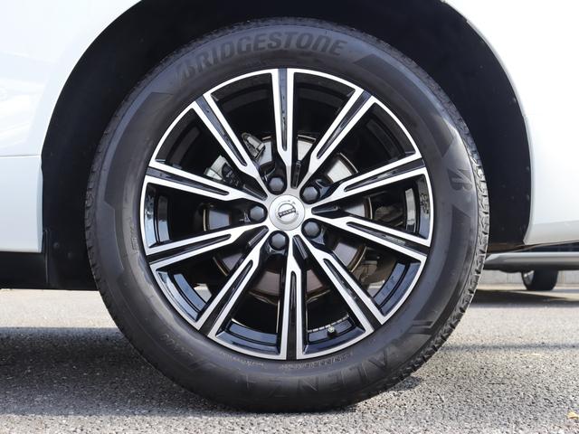 ＸＣ６０ Ｄ４　ＡＷＤ　インスクリプション　ｈａｒｍａｎ／ｋａｒｄｏｎプレミアムオーディオ　パーフォレーテッドファインナッパレザー　マッサージ機能　シートヒーター　シートベンチレーション　ステアリングヒーター　リアシートヒーター／エアコン　禁煙（53枚目）