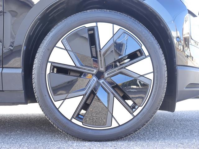 ＥＸ３０ ウルトラシングルモーター　エクステンデッドレンジ　ワンオーナー　パノラマガラスルーフ　２０インチアルミホイール　フロントシートヒーター　ステアリングホイールヒーター　ダークティンテッドガラス　前後ドライブレコーダー　ＥＴＣ　禁煙車（47枚目）