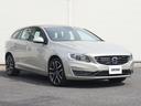 Ｖ６０ Ｄ４　ダイナミックエディション　ワンオーナー　特別仕様車　専用１８インチアルミホイール“Ｔｕｃａｎ”ダイヤモンドカット／グロッシーブラック　グロッシーブラックパーツ　ベージュ／スポーツレザーシート　ブラック／ルーフライニング　禁煙車（6枚目）