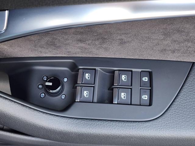 Ａ６アバント ４０ＴＤＩクワトロ　スポーツ　Ｓラインパッケージ　ワンオーナー　バング＆オルフセン　アシスタンスＰＫＧ　パワークロージングドア　４ゾーンＡＣ　パワーテールゲート　サラウンドビュー　電動チルト／テレスコピックステアリングシステム　マトリクスＬＥＤ（35枚目）