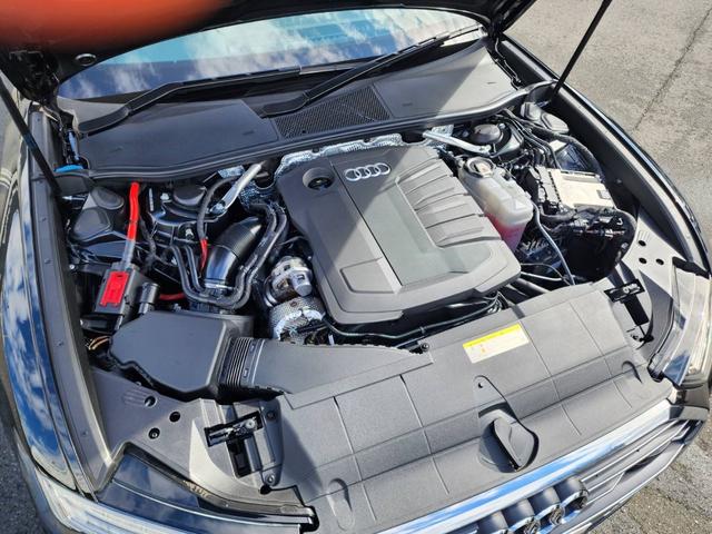Ａ６アバント ４０ＴＤＩクワトロ　スポーツ　Ｓラインパッケージ　ワンオーナー　バング＆オルフセン　アシスタンスＰＫＧ　パワークロージングドア　４ゾーンＡＣ　パワーテールゲート　サラウンドビュー　電動チルト／テレスコピックステアリングシステム　マトリクスＬＥＤ（60枚目）