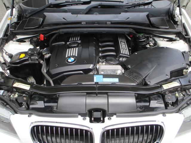 ３２５ｉ　Ｍスポーツパッケージ　ＬＣＩ　後期タイプｉ－Ｄｒｉｖｅ　ＥＴＣ　１７インチアルミ　直噴化前のエンジン搭載　取説・記録簿(8枚目)