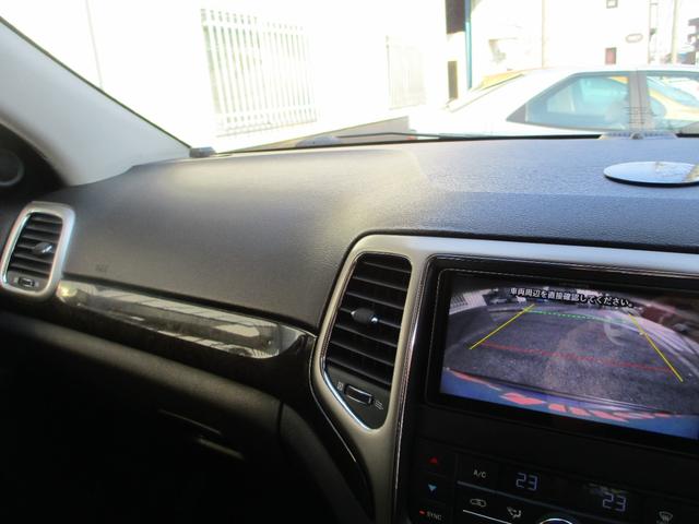 ジープ・グランドチェロキー ラレード　ナビ・ＴＶ・リアカメラ　前後ドラレコ　レーダー　ＥＴＣ　取説　整備手帳　スペアキ―　レギュラーガソリン仕様（12枚目）