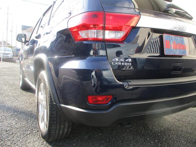 ジープ・グランドチェロキー ラレード　ナビ・ＴＶ・リアカメラ　前後ドラレコ　レーダー　ＥＴＣ　取説　整備手帳　スペアキ―　レギュラーガソリン仕様（30枚目）