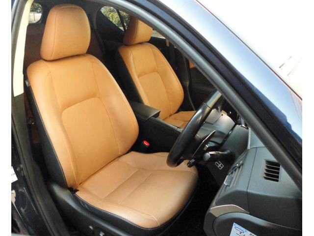 ＣＴ ＣＴ２００ｈ　バージョンＬ　ナビ／ＴＶ／バックモニター／ＥＴＣ２．０／スマートキー／スマートスペアキー／カードキー／茶本革シート／シートヒーター（15枚目）