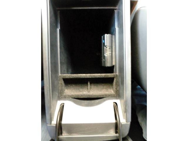 ＣＴ ＣＴ２００ｈ　バージョンＬ　ナビ／ＴＶ／バックモニター／ＥＴＣ２．０／スマートキー／スマートスペアキー／カードキー／茶本革シート／シートヒーター（36枚目）