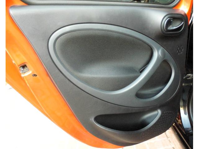 スマートフォーフォー プライム 社外ナビ/TV/バックモニター/ETC2.0/ドライブレコーダー/キーレス/スペアキー/ディーラー販売保証書/ディーラー記録簿8枚(44枚目)