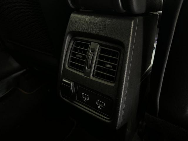 キャプチャー インテンス　テックパック　認定中古車保証　アダクティブクルーズコントロール　ＬＥＤヘッドライト　ＥＴＣ　純正ディスプレイオーディオ　レザーシート　シートヒーター　ステアリングヒーター　全周囲カメラ　運転席パワーシート（71枚目）
