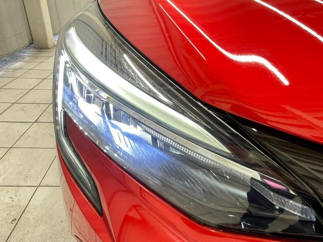 ルーテシア インテンス　新車保証継承　ＥＴＣ　ドラレコ　純正ディスプレイオーディオ　アダクティブクルーズコントロール　カープレイ　純正アルミホイール　バックカメラ（76枚目）