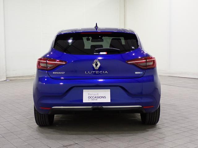 ルーテシア E-テックハイブリッド レザーパック 認定中古車 レザーステアリング レザーシート バックカメラ アクティブブレーキ アダプティブクルーズコントロール(32枚目)