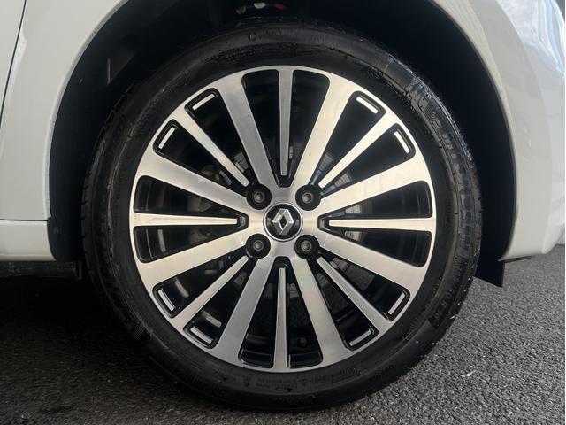 トゥインゴ インテンス キャンバストップ 認定中古車 純正ディスプレイオーディオ バックカメラ バックソナー ETC ハーフレザーシート シートヒーター クルーズコントロール 純正アルミホイール 天窓 パワステ フロントリアフォグランプ(19枚目)