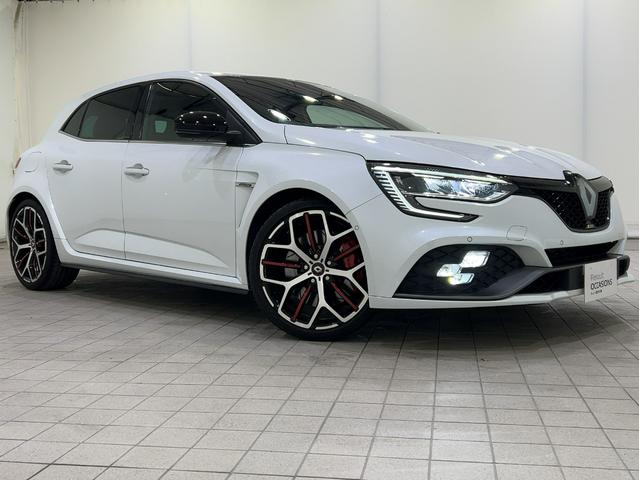 メガーヌ ルノー スポール トロフィー 新車保証継承 ワンオーナー 純正19インチAW bremboキャリパー ACC パドルシフト RECAROシート ETC 純正DA Apple Car Play BOSEサウンド Bカメラ LED(29枚目)