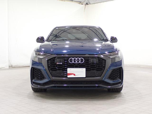 アウディ ＲＳ Ｑ８