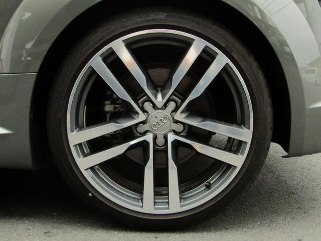 ＴＴクーペ ４０ＴＦＳＩ　Ｓラインｐｋｇ／コンフォートｐｋｇ／ブラックハイグロススタイリングｐｋｇ／ＯＰ５アームスターデザインコントラストグレー１９インチＡＷ／マトリクスＬＥＤヘッドライト／プライバシーガラス／クルコン（45枚目）
