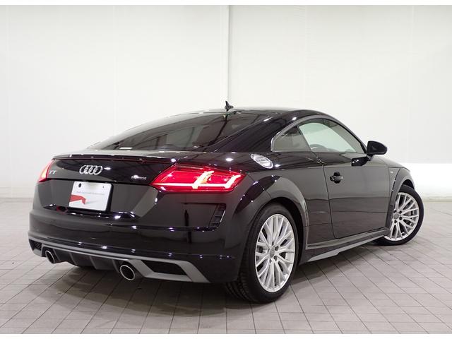 TTクーペ 45TFSIクワトロ Sラインパッケージ S line エクステリアパッケージ・S line パッケージ・アルカンターラ/レザー・クルーズコントロール・コントロールコード・コンフォートパッケージ・マトリクスLEDヘッドライト(7枚目)