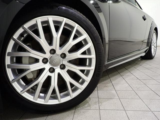 TTクーペ 45TFSIクワトロ Sラインパッケージ S line エクステリアパッケージ・S line パッケージ・アルカンターラ/レザー・クルーズコントロール・コントロールコード・コンフォートパッケージ・マトリクスLEDヘッドライト(19枚目)