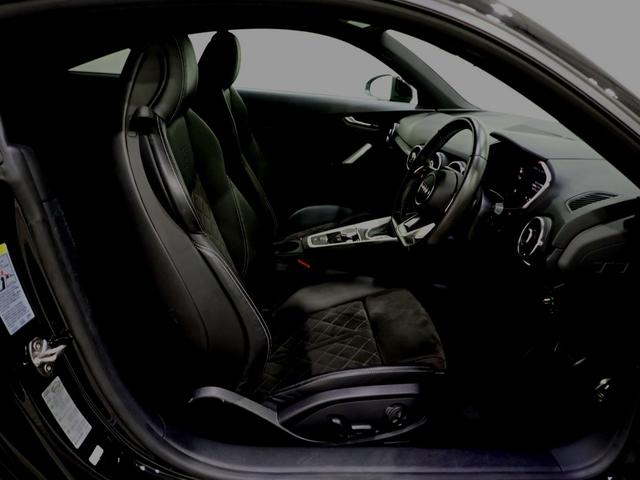 TTクーペ 45TFSIクワトロ Sラインパッケージ S line エクステリアパッケージ・S line パッケージ・アルカンターラ/レザー・クルーズコントロール・コントロールコード・コンフォートパッケージ・マトリクスLEDヘッドライト(45枚目)