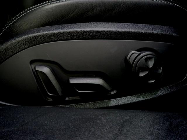 TTクーペ 45TFSIクワトロ Sラインパッケージ S line エクステリアパッケージ・S line パッケージ・アルカンターラ/レザー・クルーズコントロール・コントロールコード・コンフォートパッケージ・マトリクスLEDヘッドライト(46枚目)