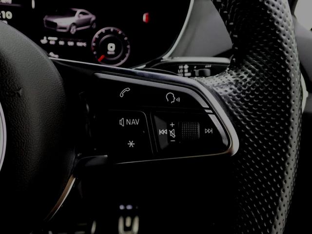 TTクーペ 45TFSIクワトロ Sラインパッケージ S line エクステリアパッケージ・S line パッケージ・アルカンターラ/レザー・クルーズコントロール・コントロールコード・コンフォートパッケージ・マトリクスLEDヘッドライト(59枚目)