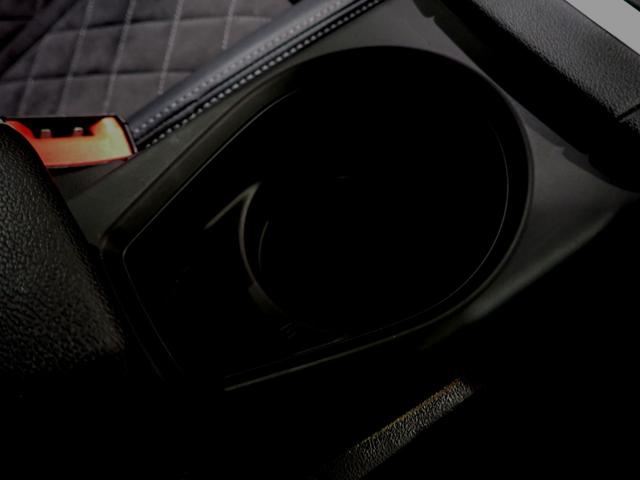 TTクーペ 45TFSIクワトロ Sラインパッケージ S line エクステリアパッケージ・S line パッケージ・アルカンターラ/レザー・クルーズコントロール・コントロールコード・コンフォートパッケージ・マトリクスLEDヘッドライト(71枚目)