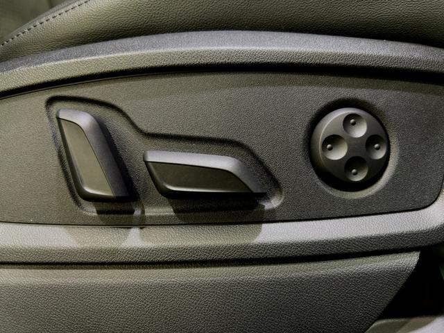 Ｑ５ ４０ＴＤＩクワトロ　Ｓライン　プライバシーガラス／純正ＴＶ／Ｓライン＋パッケージ（アーティフィシャルインテリアレザー／シートヒーター前後／アコースティックガラス前サイド）／スポーツシートダイナミカレザー／ブラックグラスパネル（44枚目）